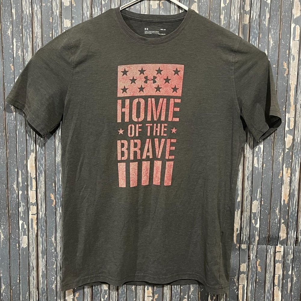 Under Armour "Home of the Brave" Heatgear Loose Fit Short Sleeve Mens Medium